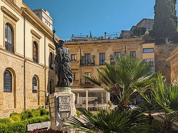 Agrigento - Statue von Empedokles