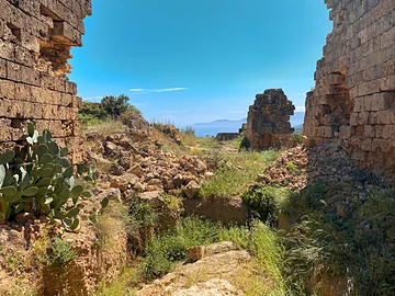 Altavilla Milicia - Normannische Kirche