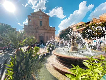 Sizilien konzentriert - Bagheria Altstadt - Piazza Vittorio Emanuele III und Chiesa Madre