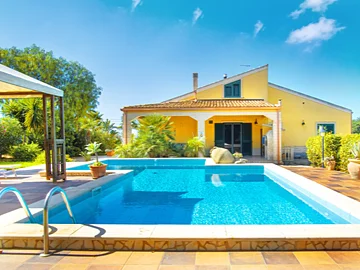 Living in Sicily - Find a new home