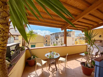 Urlaub auf Sizilien - Ferienwohnung mit Dachterrasse