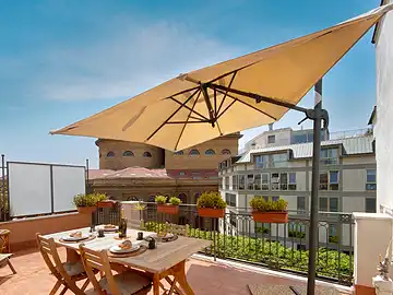 Die Terrasse der Ferienwohnung 'Casa Morricone' in Palermo.