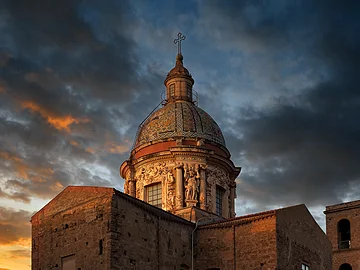 Palermo ◑ Winter-Lichter - Chiesa del Carmine Maggiore