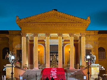 Palermo ◑ Winter-Lichter - Teatro Massimo
