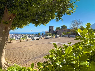 San Nicola l'Arena - Piazza Gelsi