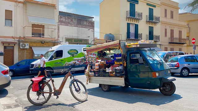Sicily - Bike - Safety